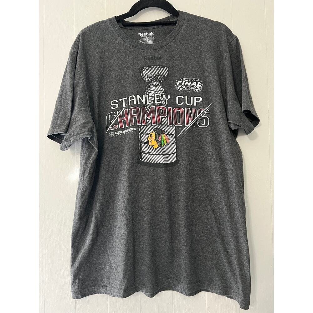 Reebok 2015 NHL Chicago Blackhawks Stanley Cup Shirt Size Large